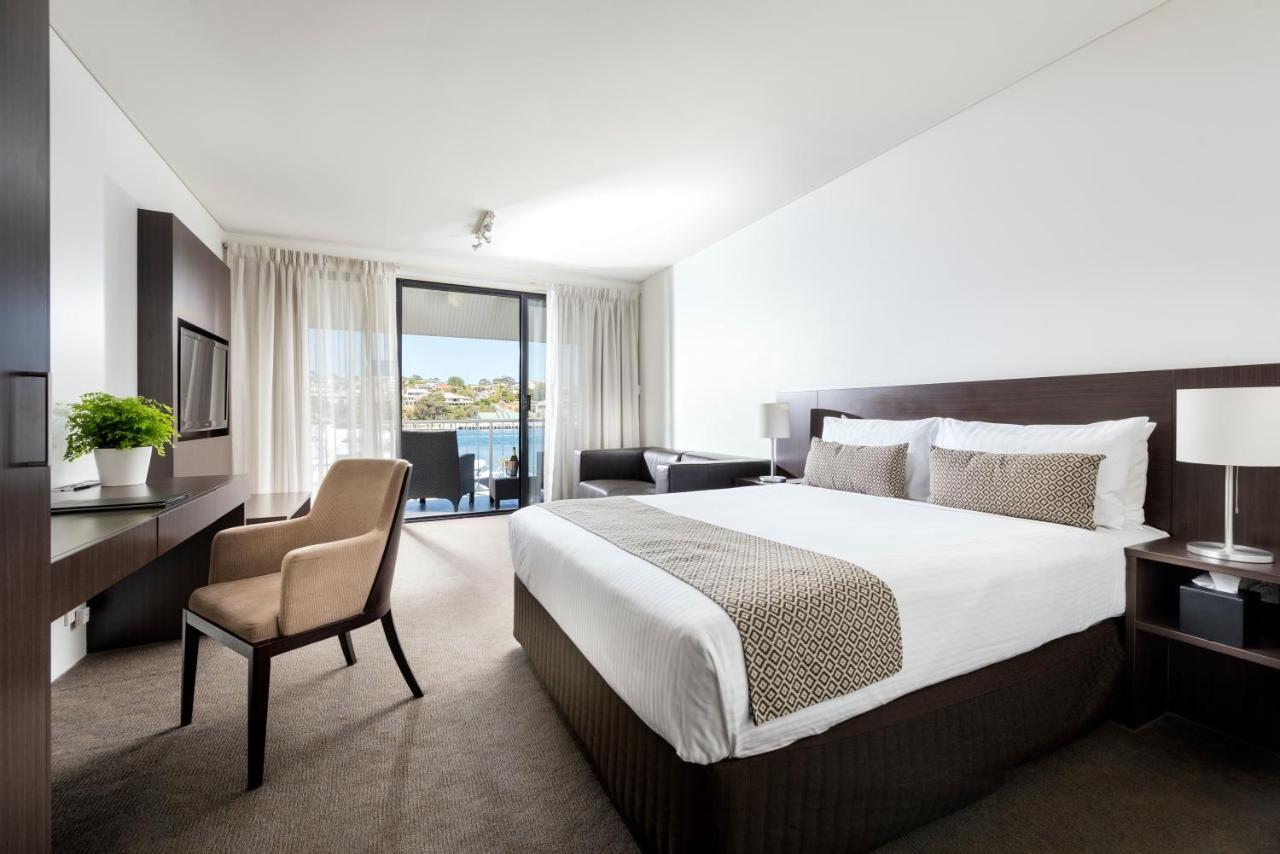 Pier 21 Riverside Apartment Hotel Fremantle Exterior photo